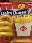 画像2: Dairy Queen Play Food Set Onion Ring ディリークィーン　プレイフードセット　オニオンリング　7点セット　2006年 (2)