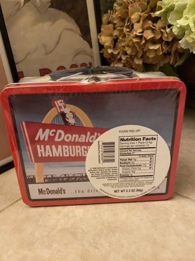 画像1: Mcdonalds Tin Lunch Box マクドナルドのティン製　ランチボックス