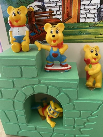 画像1: Haribo Gold Bears The Family Store Display ハリボー 　ゴールドベア　ファミリーセット　ストアディスプレイ