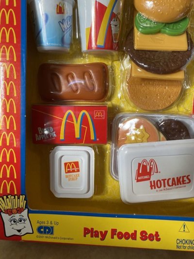 画像2: McDonald’s kids play food set with box マクドナルドの箱入りプレイフードセット