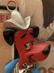 画像2: Huckleberry Hound Wall Plaques Red&Blue ハックルベリーハウンド　ハンナバーベラ　壁掛け　レッド&ブルー (2)