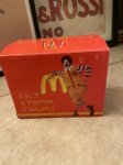 画像2: McDonalds Salt&Pepper With Box マクドナルドの箱入りソルト＆ペッパー入れ　 (2)