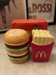 画像1: McDonalds Salt&Pepper With Box マクドナルドの箱入りソルト＆ペッパー入れ　 (1)