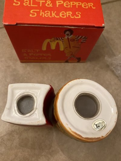 画像2: McDonalds Salt&Pepper With Box マクドナルドの箱入りソルト＆ペッパー入れ　