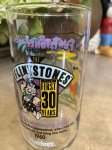 画像3: Hanna Barbera Flintstones Hardee‘s First  30 Years Hunting Glass  /  フリントストーン　ハーディーズ　30年　ハンティング　グラス (3)