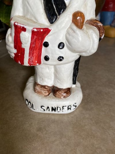 画像2: Kentucky fried Chicken Col. Sanders Coin Bank /  ケンタッキーフライドチキン　コインバンク　カーネルサンダース　貯金箱