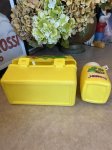 画像8: Kermit Muppet Plastic Yellow Lunch Box With Thermos / カーミット、マペットのプラスチック製　ランチボックス 水筒付き、60年代 (8)