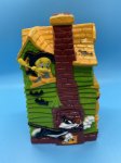 画像4:  Looney Tunes House Style  Plastic Bank /  ルーニーテューンズ  プラスチック製　家型　貯金箱 1997 (4)