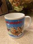 画像1: Hanna Barbera Flintstones Ceramic Happy Holiday Mug / フリントストーンズ、陶器製　ホリデーマグ (1)