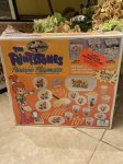 画像1: Flintstones Tea Set Of 43 Pieces With Box /　フリントストーンズ、箱入りペブルス&ディノ　43ピース　ティーセット　 (1)