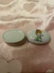 画像1: Hanna 　Barbera Flintstones Pebbles  Ceramic Pill Case  / フリントストーン　ペブルス陶器製ピルケース (1)