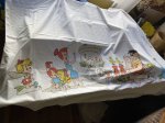 画像1: Hanna Barbera Flintstones Flat  Sheet  / ハンナバーベラ、フリントストーンズのフラットシーツ下にイラスト(B) (1)