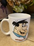 画像3: Hanna Barbera Flintstones Ceramic Fred Blue  Mug 1994 / フリントストーンズ、陶器製　フレッド　マグ (3)