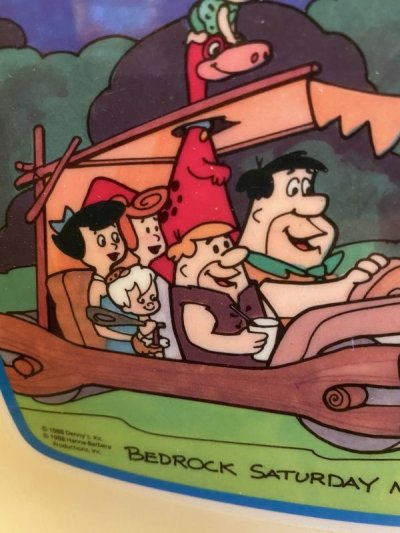 画像1: Hanna Barbera Flintstones Denny’s plastic plate Saturday Night 1988 / フリントストーンズ、デニーズ　プラスチック製プレート　サタデーナイト