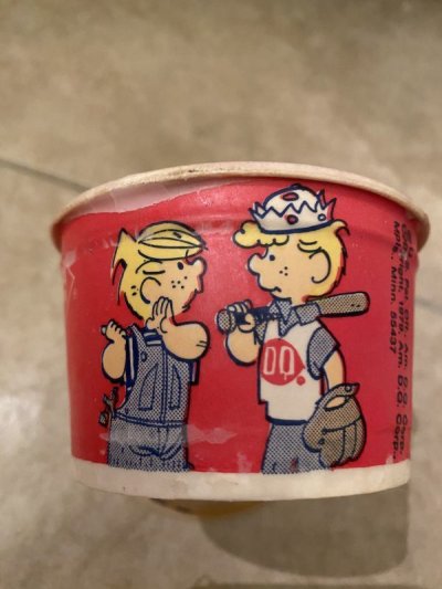 画像2: Dairy Queen Dennis The Menace Yellow Wax Cup Set Of 2 /(B) / ディリークィーン　デニス　ザ　メナス　ワックスペーパー　カップ　2個セット