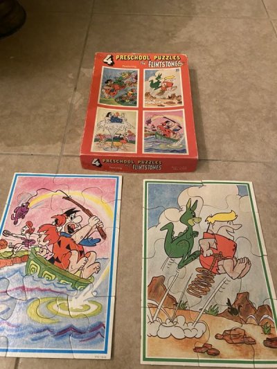 画像1: Hanna 　Barbera Flintstones 4 puzzles  With Box  / フリント　4枚セット　箱入りパズル　1976年