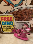 画像2: Hanna Barbera Flintstones Cereal cocoa Pebbles box & Dino Collect All 3 /  フリントストーン　シリアル箱　コレクト　オール3 セット　1993 (2)