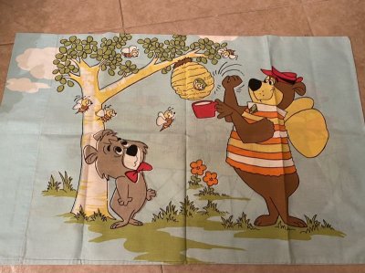 画像2: Hanna Barbera Yogi Bear & Boo Boo Pillow Case / ハンナバーベラ、ヨギベア&ブーブーのピローケース　枕カバー