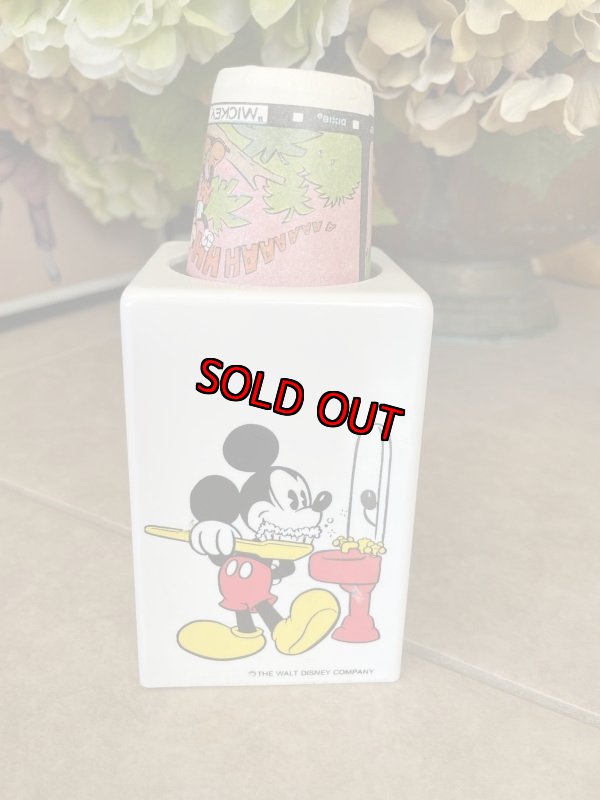 画像1: Disney Mickey Mouse Cup Dispenser  With Cups  / ディズニー　ミッキー マウス　ディスペンサーと紙コップ (1)