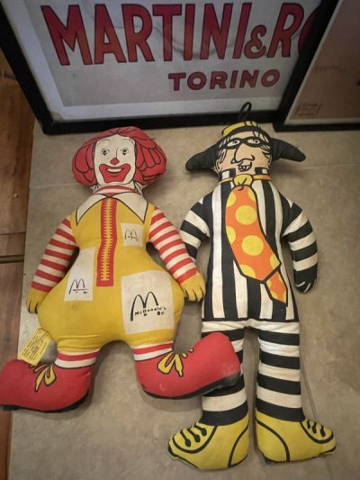 画像1: McDonald’s Hamberglar & Ronald 2 Pillow Dolls /  マクドナルドのハンバーグラー&ロナルド　ピロードール