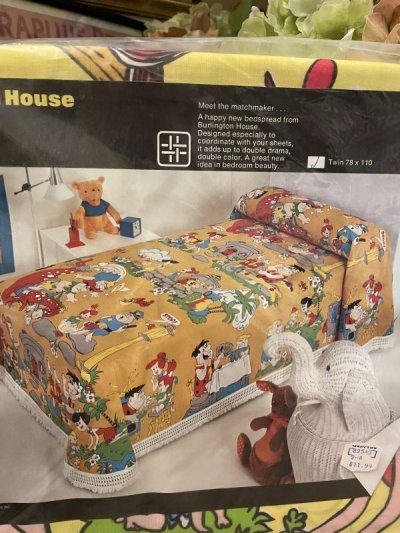 画像1: Hanna Barbera Flintstones Bed Spread Fabric Sheets / ハンナバーベラ、未開封！！フリントストーンズのベッドカバー