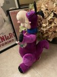 画像2: Hanna Barbera Flintstones  DAKIN large Dino  Doll  with  Tag 1993 / フリントストーンズ　DAKIN ディノ　大きめタグ付きドール (2)