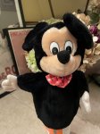 画像2: Disney Mickey Mouse  Applause Plush Hand Puppet / ディズニー　ミッキーマウス　ハンドパペット　ぬいぐるみ (2)