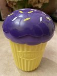 画像4: Denny’s restaurant plastic purple cupcake  drink cup  / デニーズ　プラスチック製 カップケーキ　パープルxイエロー (4)