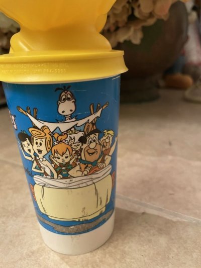 画像2: Hanna Barbera Flintstones plastic Yellow Bamm Bamm drink bottle 1994  / レア！！ フリントストーンズ バンバン　プラスチック製のドリンクボトル