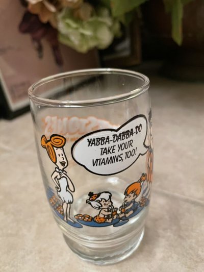 画像2: Hanna Barbera Flintstones  Kids  Vitamins Glass  1985   /  フリントストーン、子供用ビタミン　グラス　(J)