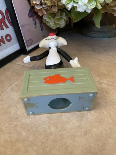 画像3: Looney Tunes  Sylvester DAKIN Plastic Coin Bank 1971 / ルーニーチューンズ　シルベスター　プラスチック製の貯金箱1971年