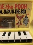 画像3: Disney Pooh Piano Musical Box jack in the box / ディズニーのクマのプー　ピアノ型　ミュージックボックス　ジャックインザボックス　びっくり箱 (3)