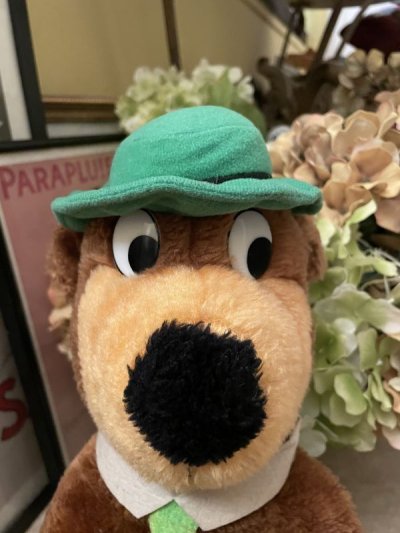 画像1: Hanna Barbera Yogi Bear Mighty Star Plush Doll /ハンナバーベラ　ヨギベア　ぬいぐるみ　マイティスター　1980年