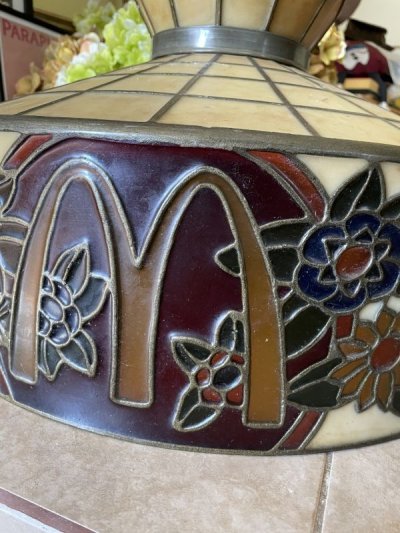 画像1: McDonald’s stained Glass Ceiling hanging lamp , light / マクドナルドのステンドグラススタイル　ランプシェード