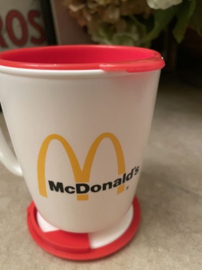 画像3: McDonald’s 「M」Plastic  Travel Mug 1990　/ マクドナルドの「M」プラスチック製　マグカップ