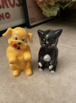 画像1: Ken L Ration plastic dog & cat  Salt & Pepper set / プラスチック製、塩コショウのセット (1)