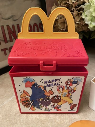 画像1: McDonald’s Fisher Price Happy Meal Lunch box with play food set 1989 / マクドナルド、フィッシャープライスのハッピーミールトイ  プレイフードセット