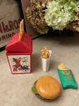 画像2: McDonald’s Fisher Price Happy Meal Lunch box with play food set 1989 / マクドナルド、フィッシャープライスのハッピーミールトイ  プレイフードセット (2)