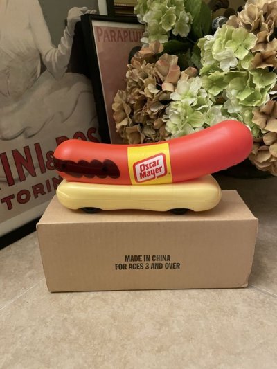 画像3: Oscar Mayer Wiener mobile Plastic coin Bank with box 1993 / オスカーマイヤー　箱入りウィンナーモービル　プラスチック製、貯金箱