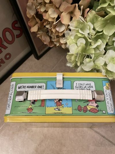 画像2: Snoopy Thermos yellow Tin Lunch Box / スヌーピー アルミ製　サーモス社　ティン　ランチボックス