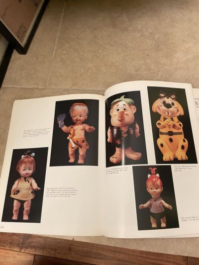 画像1: Flintstones Collectibles Book / フリントストーンの雑貨　ヴィンテージ　コレクタブル　ブック　本　洋書