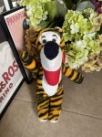 画像1: Disney Tiger Sears Plush Doll (B) / ディズニー　ディガー　シアーズ社　ぬいぐるみ　ドール (1)