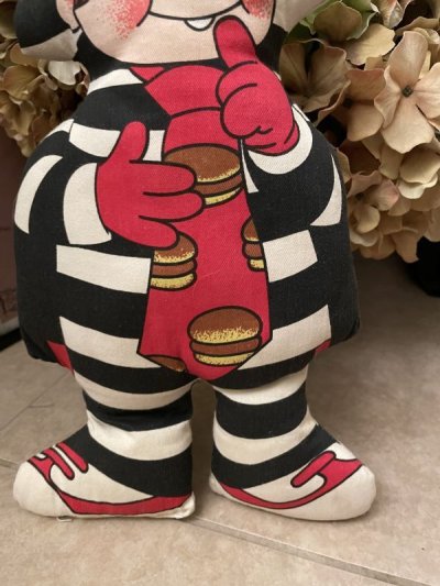 画像2: McDonald’s Hamburglar Pillow Doll (A) / マクドナルドのハンバーグラー ピロードール 1987