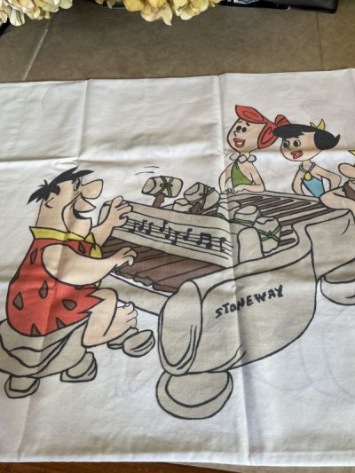 画像2: Hanna Barbera Flintstones Pillow Case / ハンナバーベラ、フリントストーンズ　ピローケース　下にイラスト