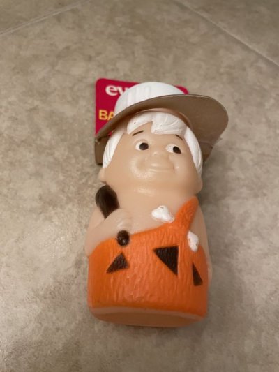 画像2: Hanna Barbera Flintstones Bamm Bamm Baby Milk Bottle with Tag /  フリントストーンズ、タグ付きバンバンの哺乳瓶ドール