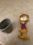 画像9: Hanna Barbera Top Cat figure with trash can plastic / トップキャット & ゴミ箱　フィギュア (9)