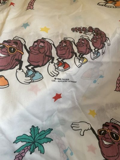 画像1: California Raisins flat sheet / カリフォルニアレーズン　フラットシーツ