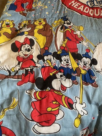 画像2: Disney Mickey Mouse Club sleeping bag sheet   / ディズニーのミッキーマウスクラブ　スリーピングバッグ　シーツ