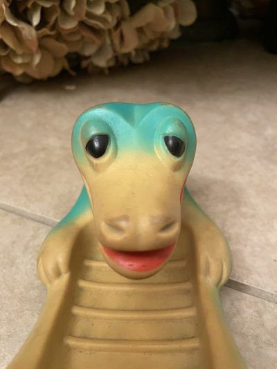 画像1: Avon Gaylord Gator Soap Dish Squeak Doll / エイボン　ワニのゲイロード・ガーター、ソフビ、ソープディッシュ