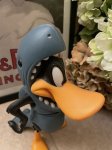 画像7:  Looney Tunes Duffy Duck shark bubble bath soaky Figure Doll  / ダフィ•ダック　サメ　バブルバス　ソーキーボトル　ドール (7)